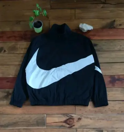 Nike Big Swoosh Negra talla L OG - miniatura 2