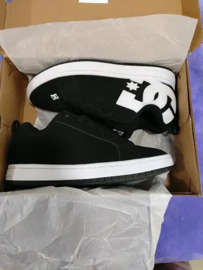 Zapatillas negras DC - miniatura 1