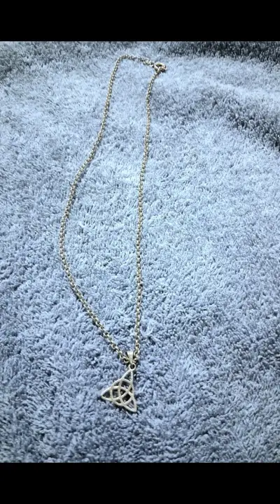 Collar de plata con dije celta - miniatura 3