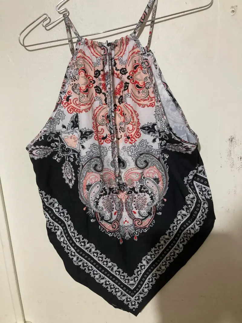 Blusa estampada sin mangas - 2