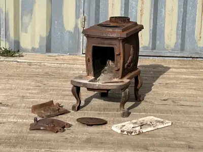 Cocina a leña antigua - miniatura 4