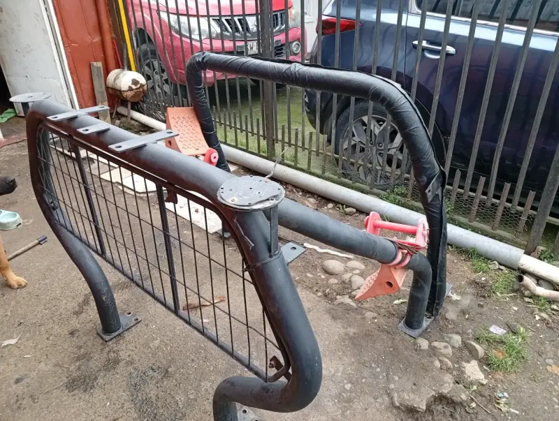 Antivuelco para camioneta Hilux - 1