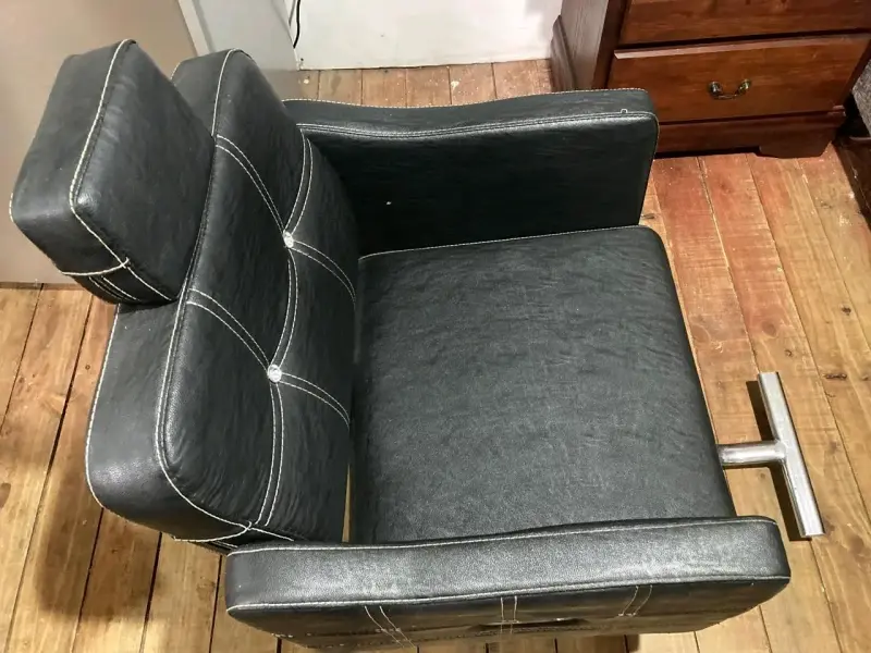 Silla de peluquería negra ajustable - 2