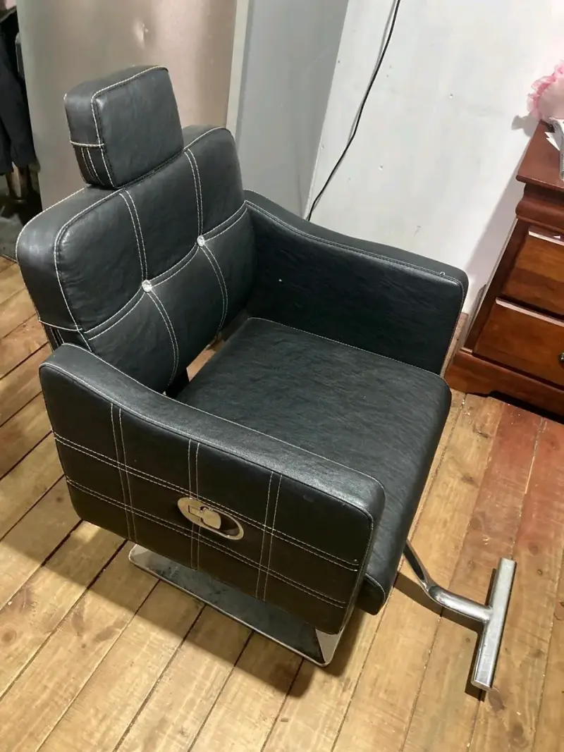Silla de peluquería negra ajustable - 5
