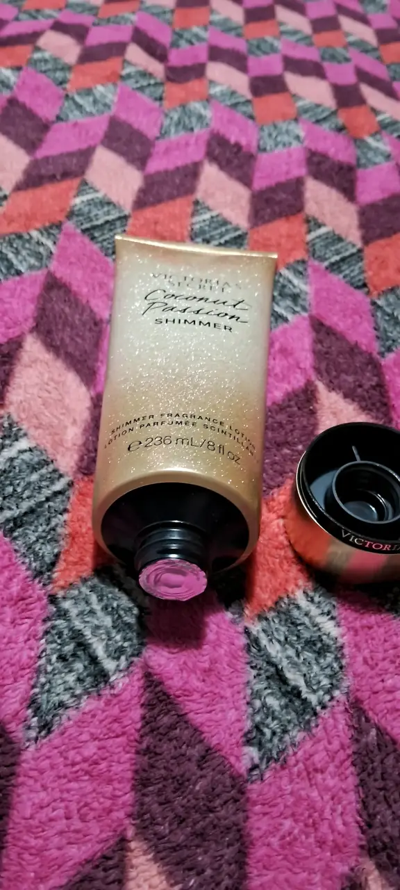 Loción Victoria's Secret Coconut Shimmer - 1