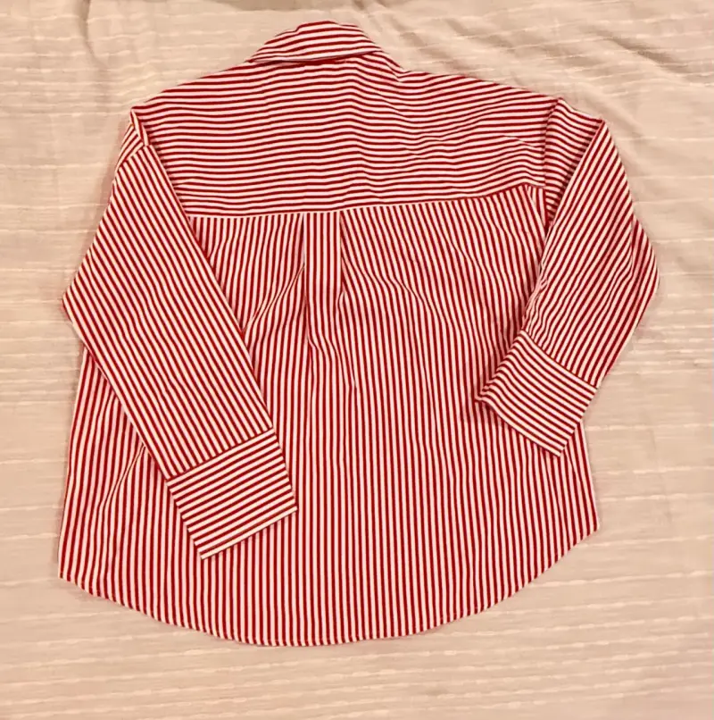 Camisa rayada roja y blanca - 5