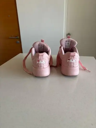 Zapatillas Fila rosadas - miniatura 3