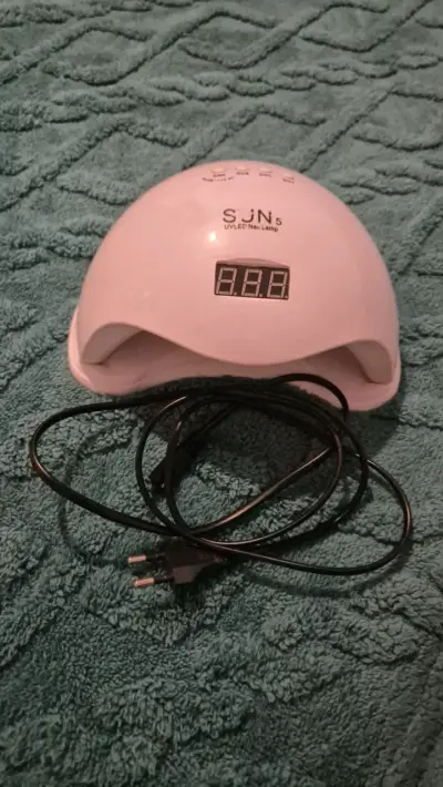 Lámpara UV LED para uñas - miniatura 1