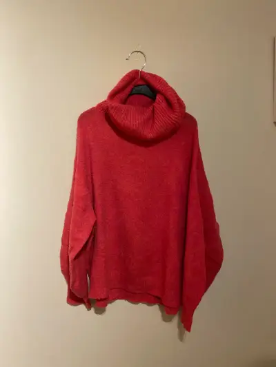 Sweater rojo con cuello leer descripcion - miniatura 2