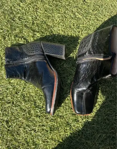 Botines de cuero negros - miniatura 2