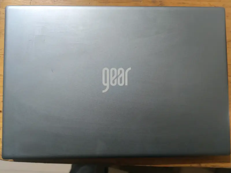 Laptop Gear gris - 1