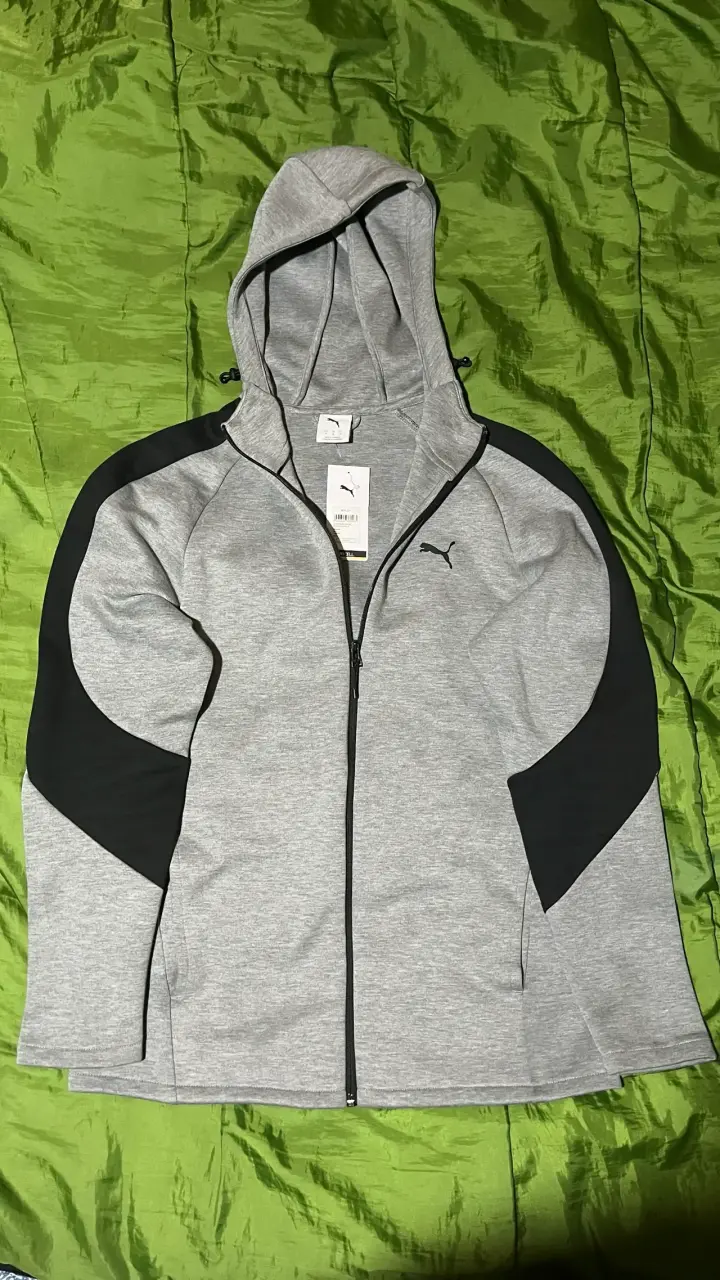 Polerón gris Puma