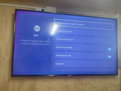 Smart TV Hisense de 55 pulgadas - miniatura 2