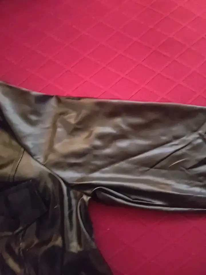 Chaquetita eco cuero nuevo en su bolsa ni un solo - 3