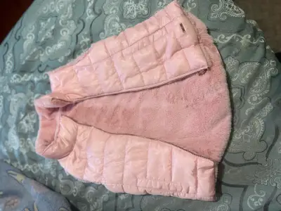 Chaleco rosado acolchado para niña - miniatura 1