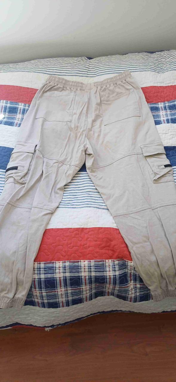 Buzo cargo beige regular fit - 2