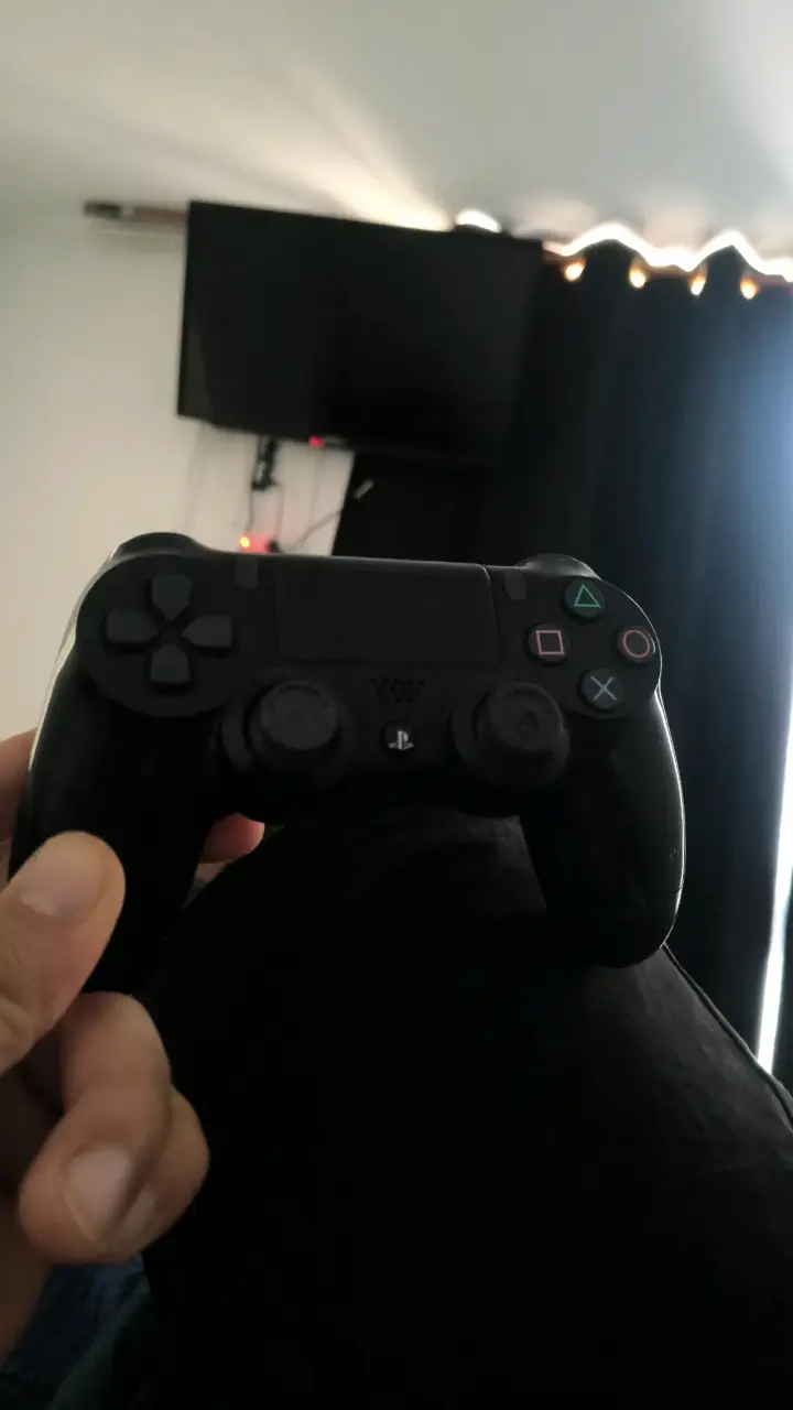 PS 4 en muy buen estado - 1