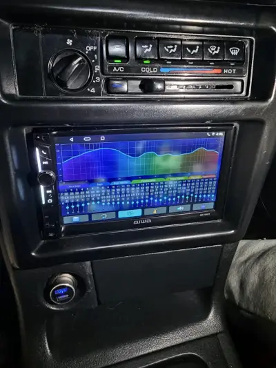 Radio con pantalla - miniatura 2