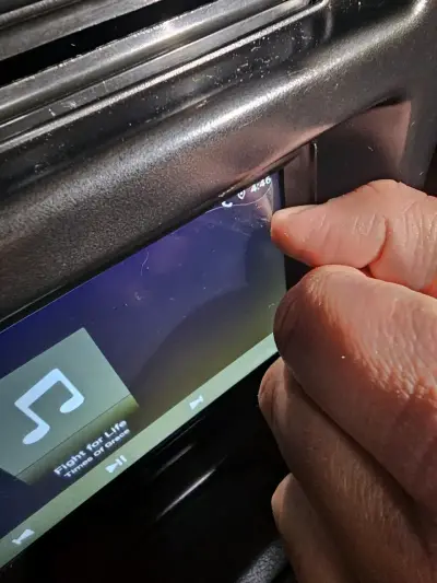 Radio con pantalla - miniatura 4