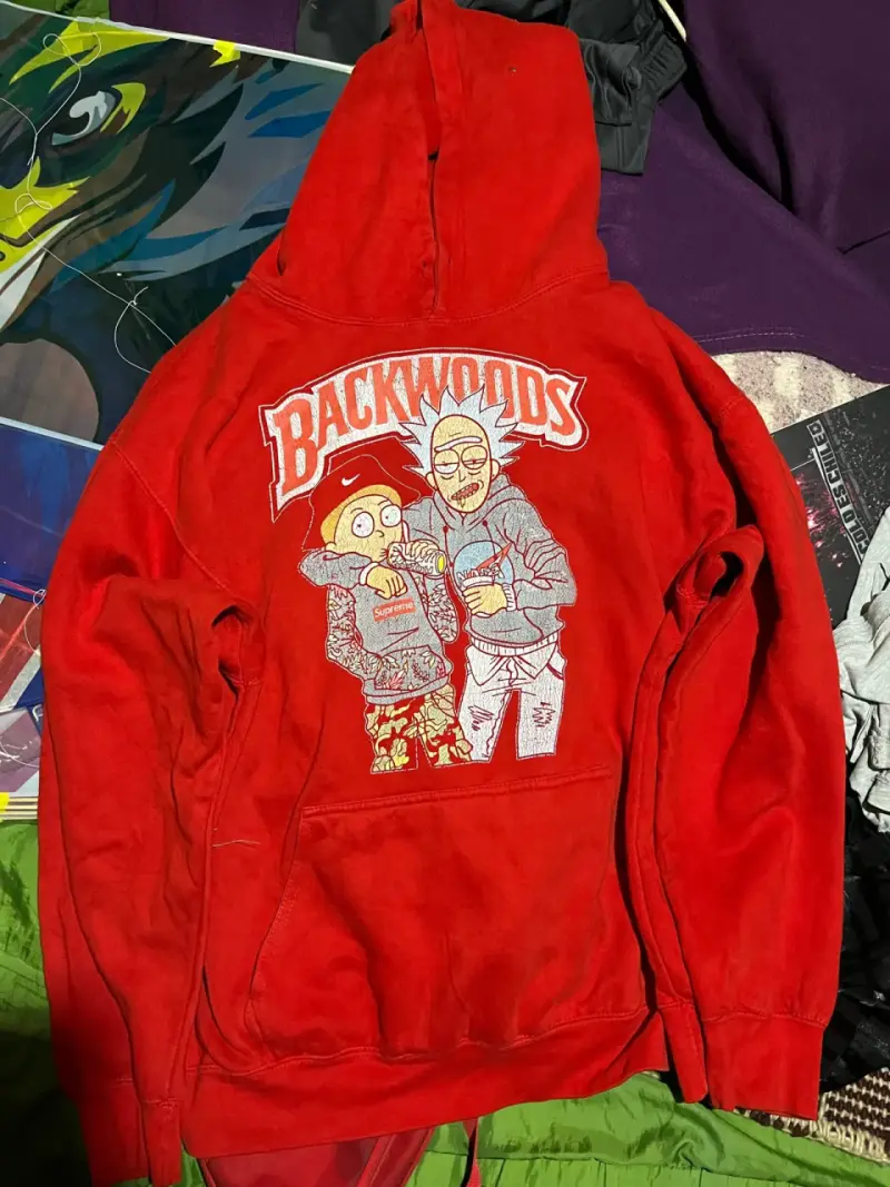 Polerón rojo Backwoods