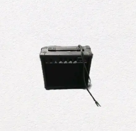 Amplificador de guitarra compacto
