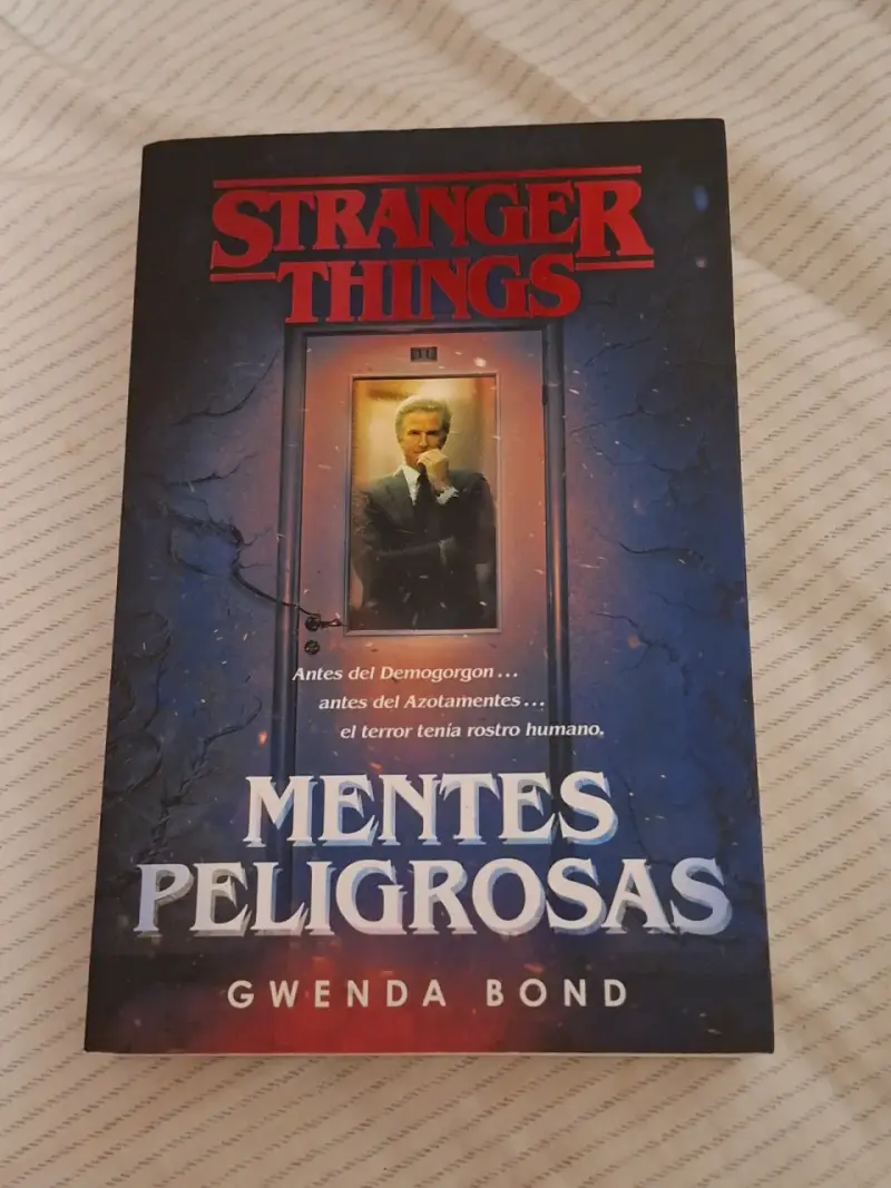 Libro Stranger Things: Mentes Peligrosas - 1