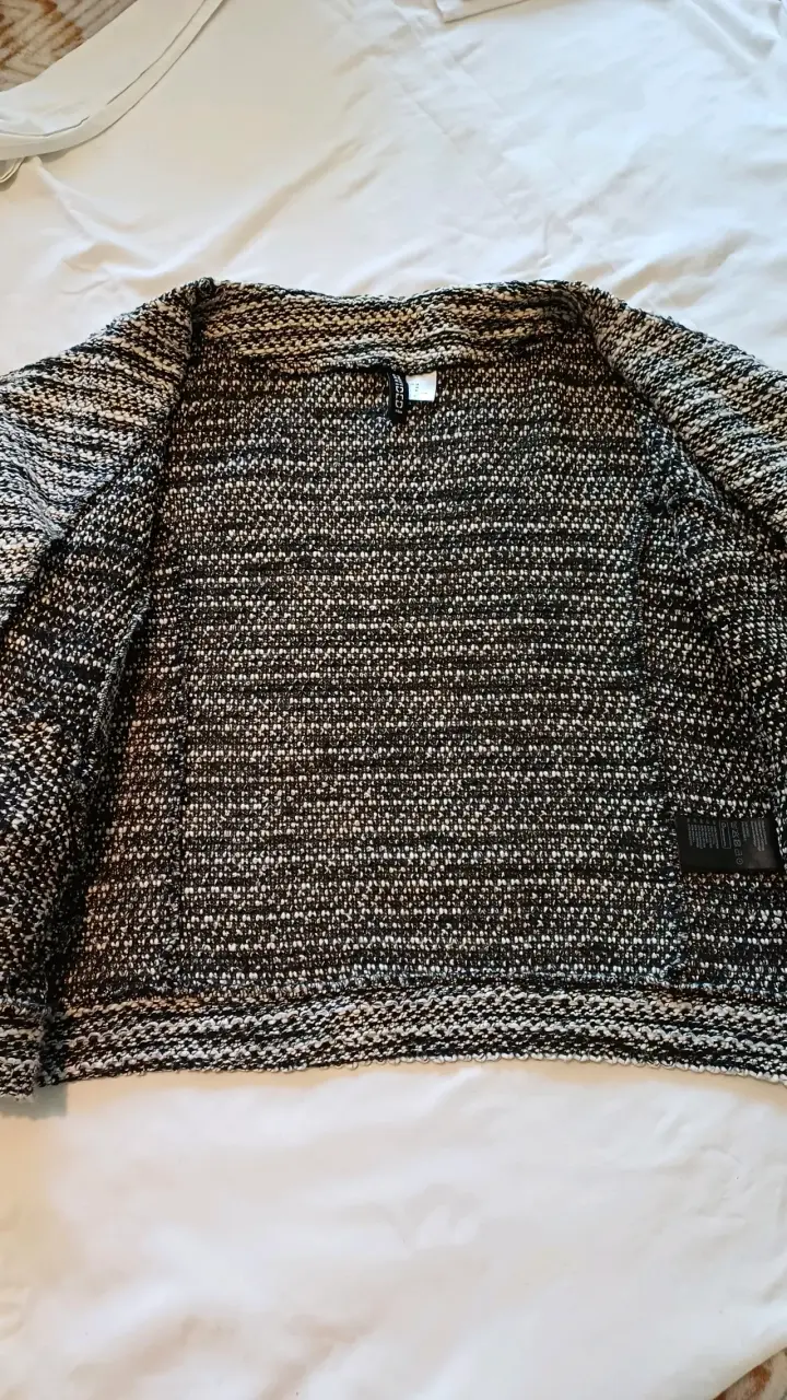 Chaqueta tejida blanco y negro - 2