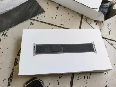 Apple Watch Ultra 2  49MM GPS+celular - miniatura 3