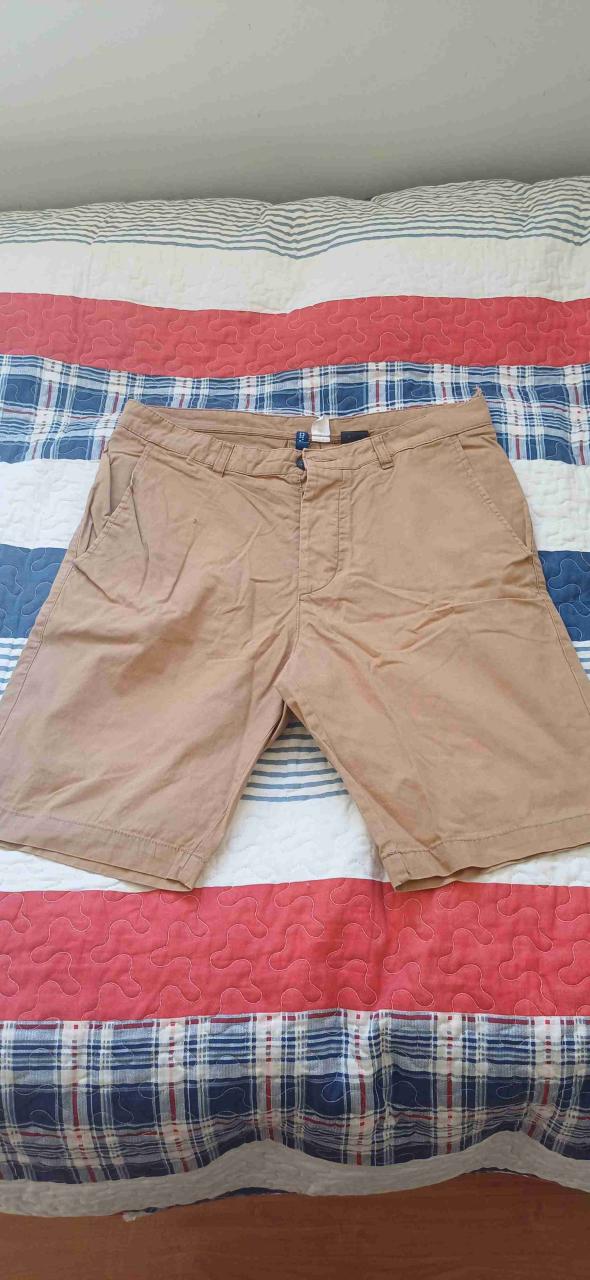 Shorts beige para hombre