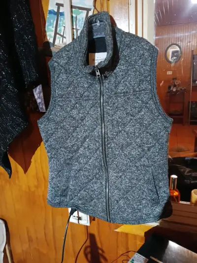 Blusa azul con pañuelo - miniatura 4