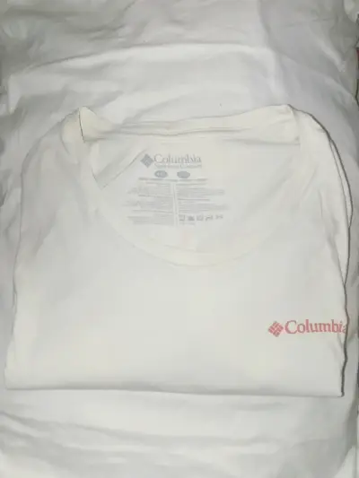 Polera blanca Columbia talla XXL - miniatura 1