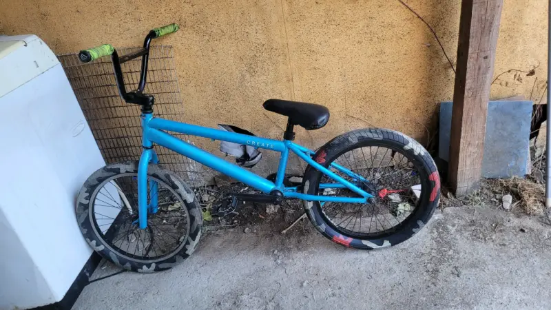 BMX - 1