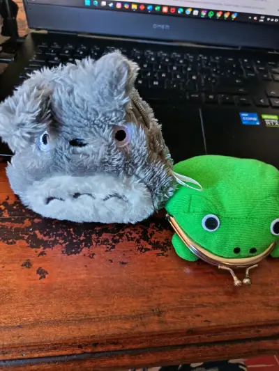 Monederos Anime felpa y tela - miniatura 1
