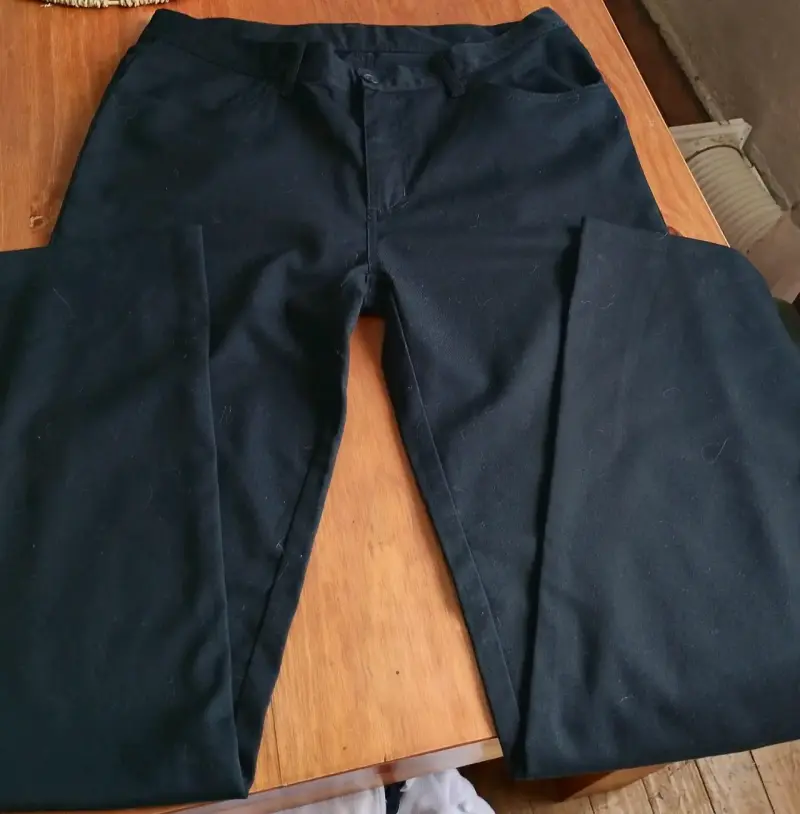 Pantalón negro de vestir/escolar