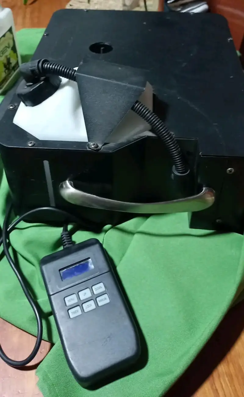 Máquina de humo profesional - 2