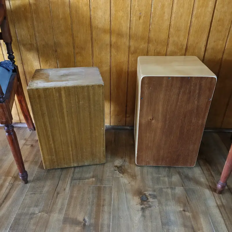 Cajones de percusión de madera