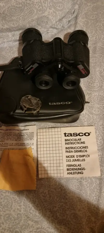 Binoculares Tasco con estuche - miniatura 1