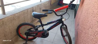 Bicicleta Ozark Trail 16 pulgadas - miniatura 5