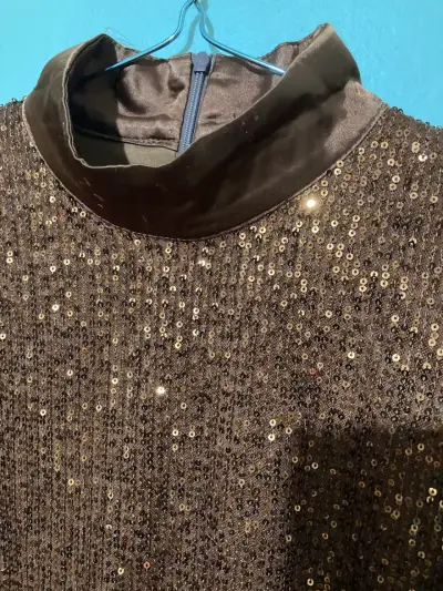 Blusa de lentejuelas y satin  marrón - miniatura 6