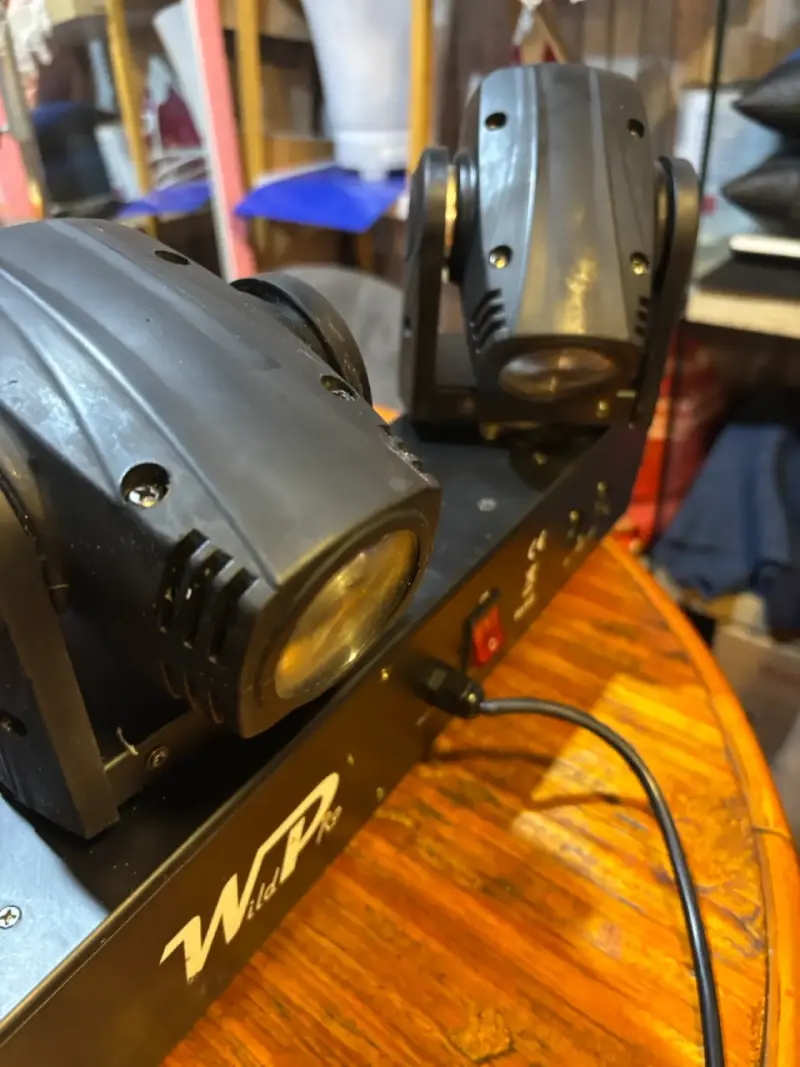 Luces LED de escenario Wild Pro