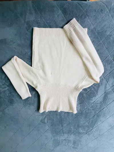 Suéter beige de lana - miniatura 3