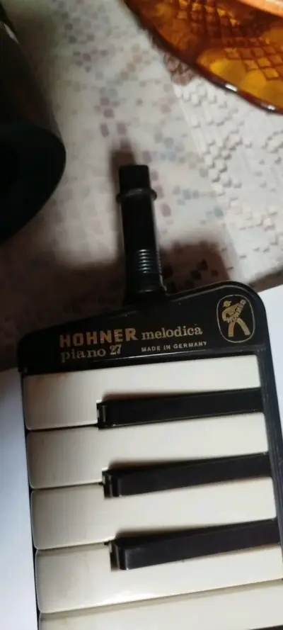 Melódica Hohner piano pequeña - miniatura 2