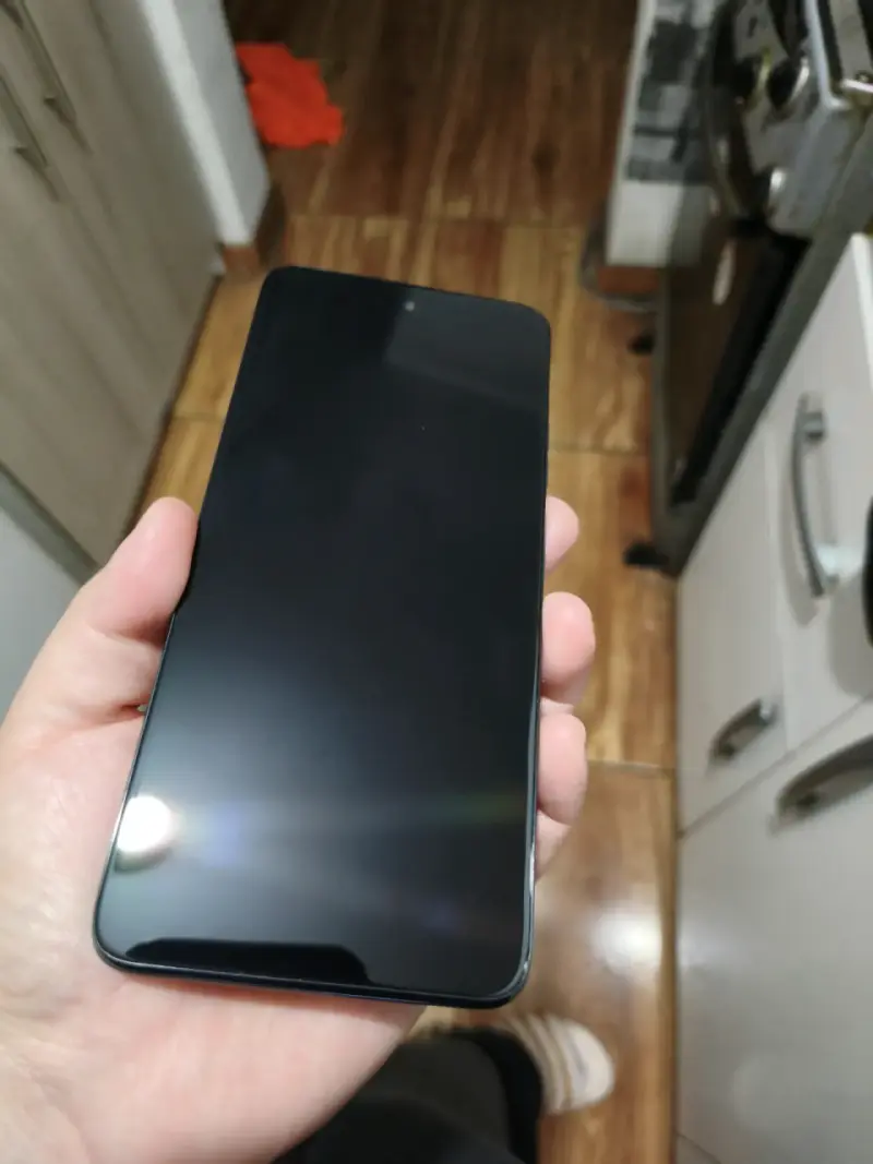 Smartphone Moto G35 5G nuevo - 5