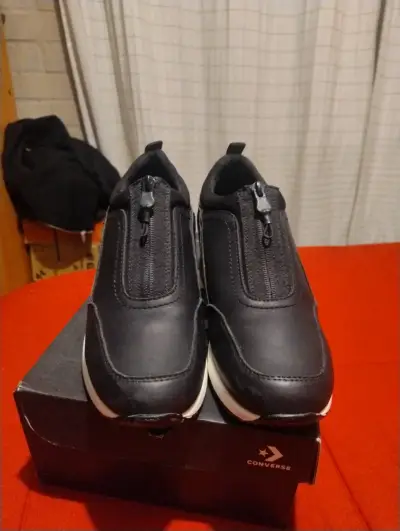 Zapatillas negras carducci - miniatura 2