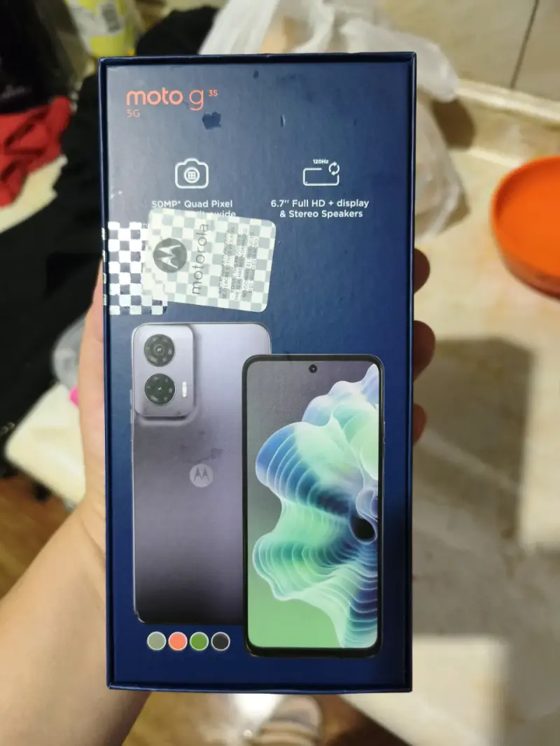 Smartphone Moto G35 5G nuevo - 1