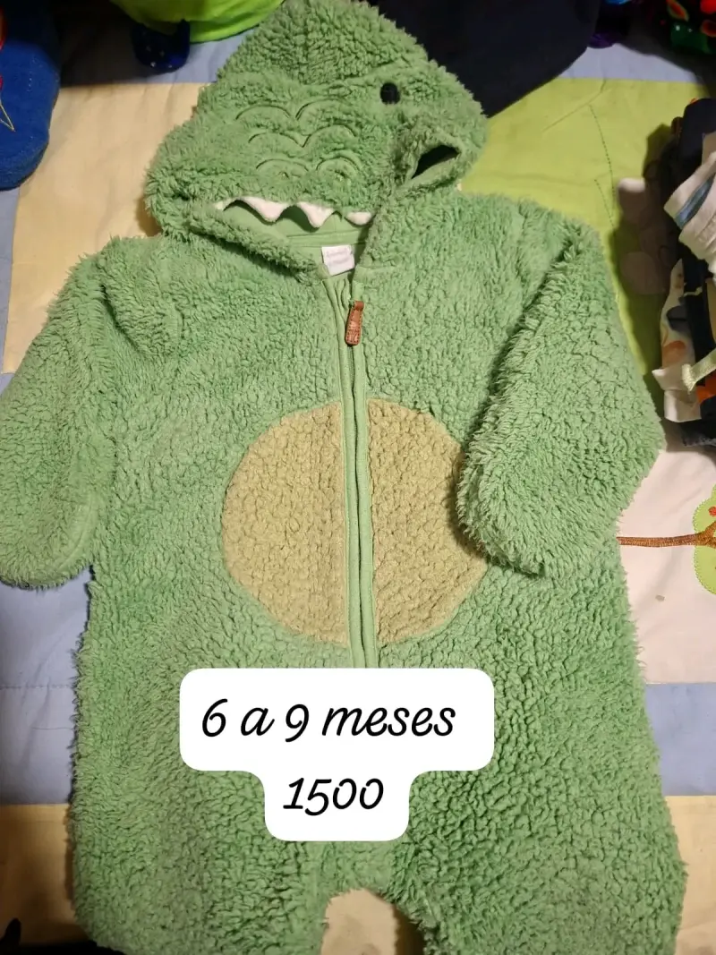 Disfraz bebé dinosaurio verde