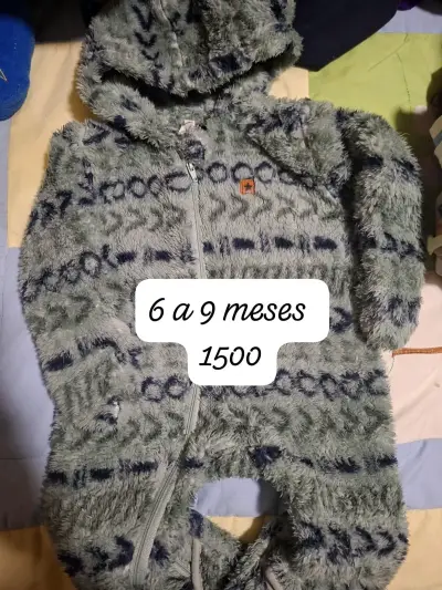 Disfraz bebé dinosaurio verde - miniatura 3