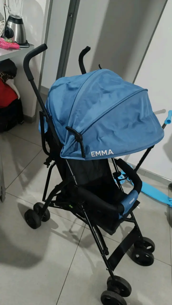 Coche de paseo azul Emma
