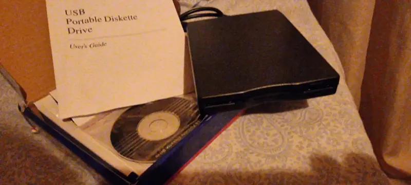 Unidad de disquete USB portátil - 2