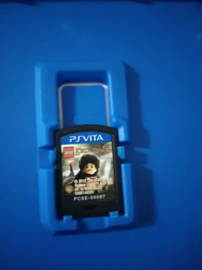 Juego PS Vita LEGO Lord of the Rings - miniatura 2